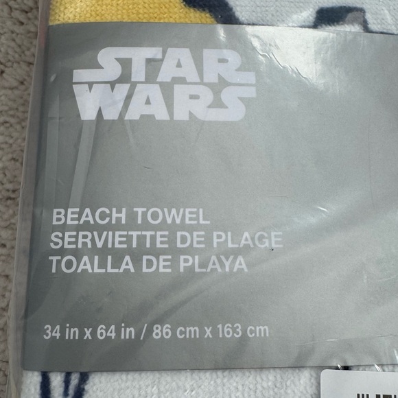 Star Wars Disney Beach Towel 34 x 64” - Picture 4 of 4